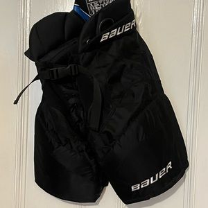 NWOT Bauer Hockey Pants